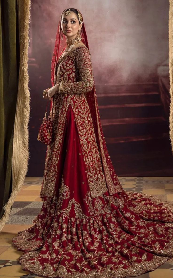 FARSHI LEHENGA